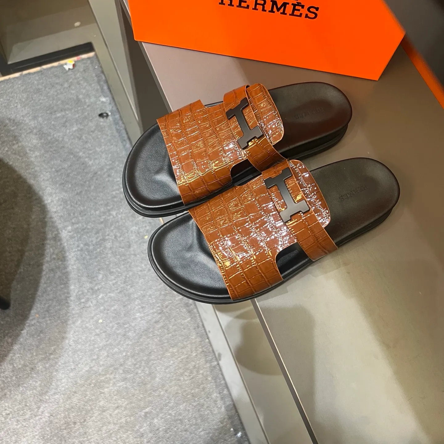 Men's shoes 💰300, size 38-45, the new 2014 summer Hermes shoes are the same as the original ones, handmade by masters! ❥High-end customization, exclusive products, the highest version in the industry⚠❥Using: Hermers upper: (pursuing top walking comfort) ✨Top quality on sale━━━━Hermes━━━━━